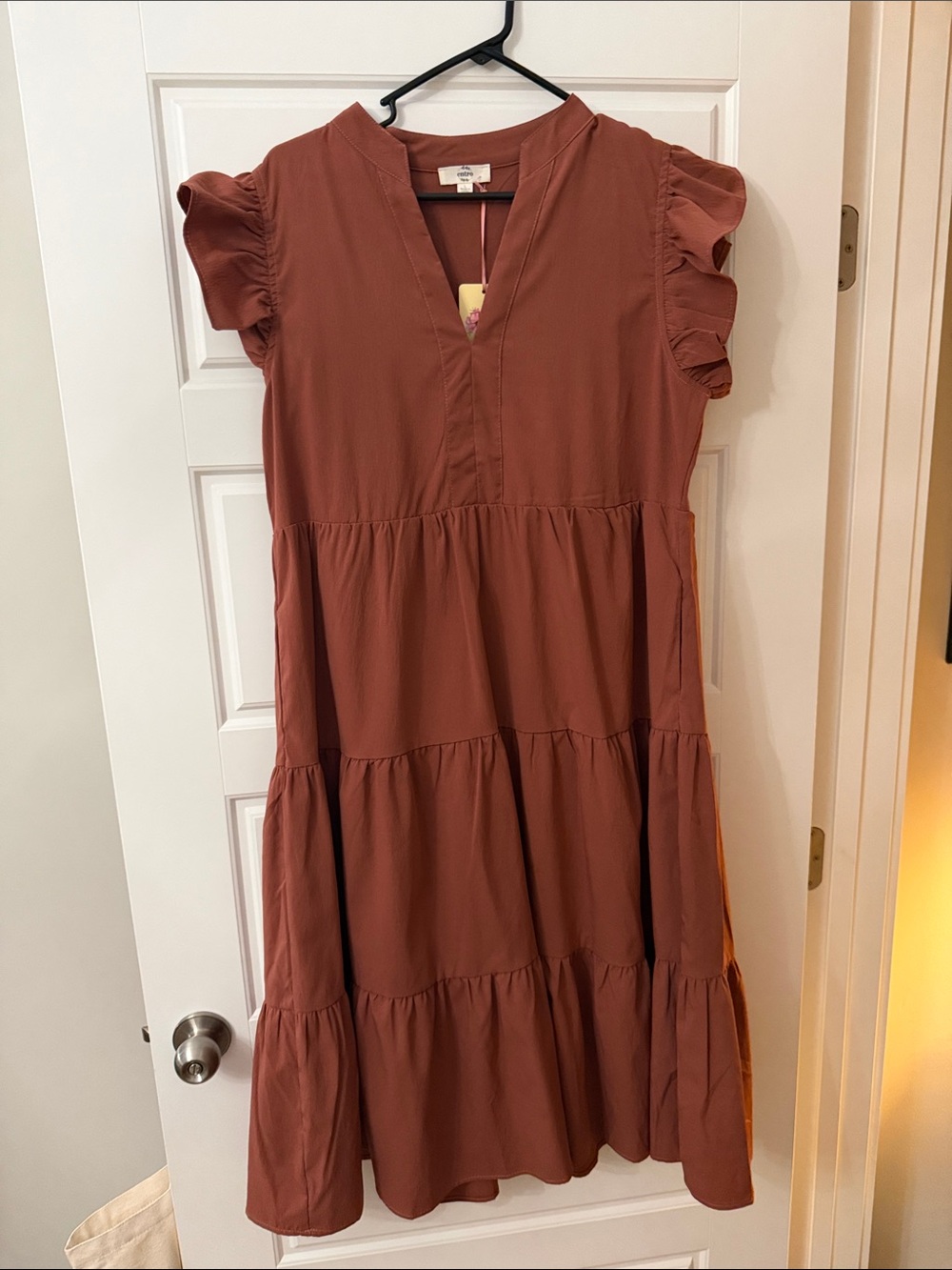 entro V-Neck Tiered Dress - Rust Brown